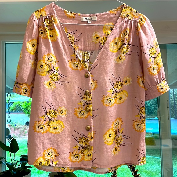 Madewell Plaza Button-Front shirt in Dutch Dandelions - Picture 3 of 6